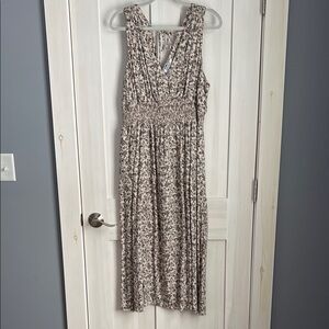 Old Navy Floral Sleeveless Dress - Cream and Black Large